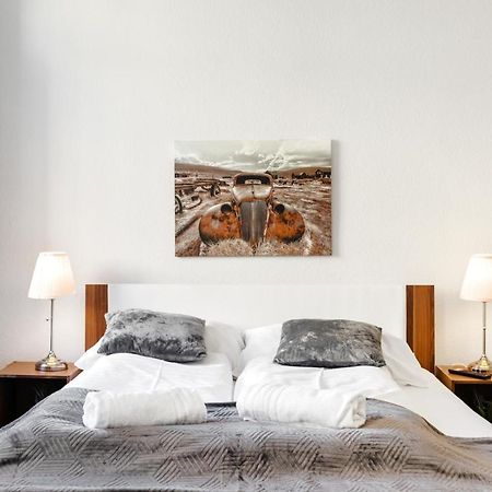 Beautiful 2Br Aptartment 12 Minutes To Downtown Wien Eksteriør bilde